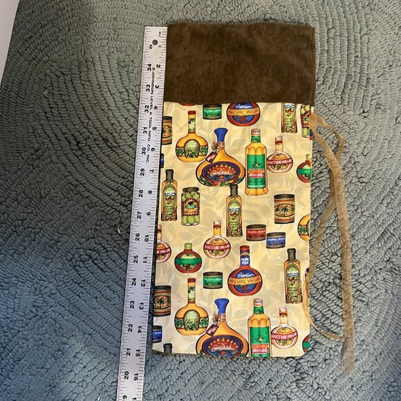 5 Hand crafted fabric wine gift bags - Picture 4 of 6